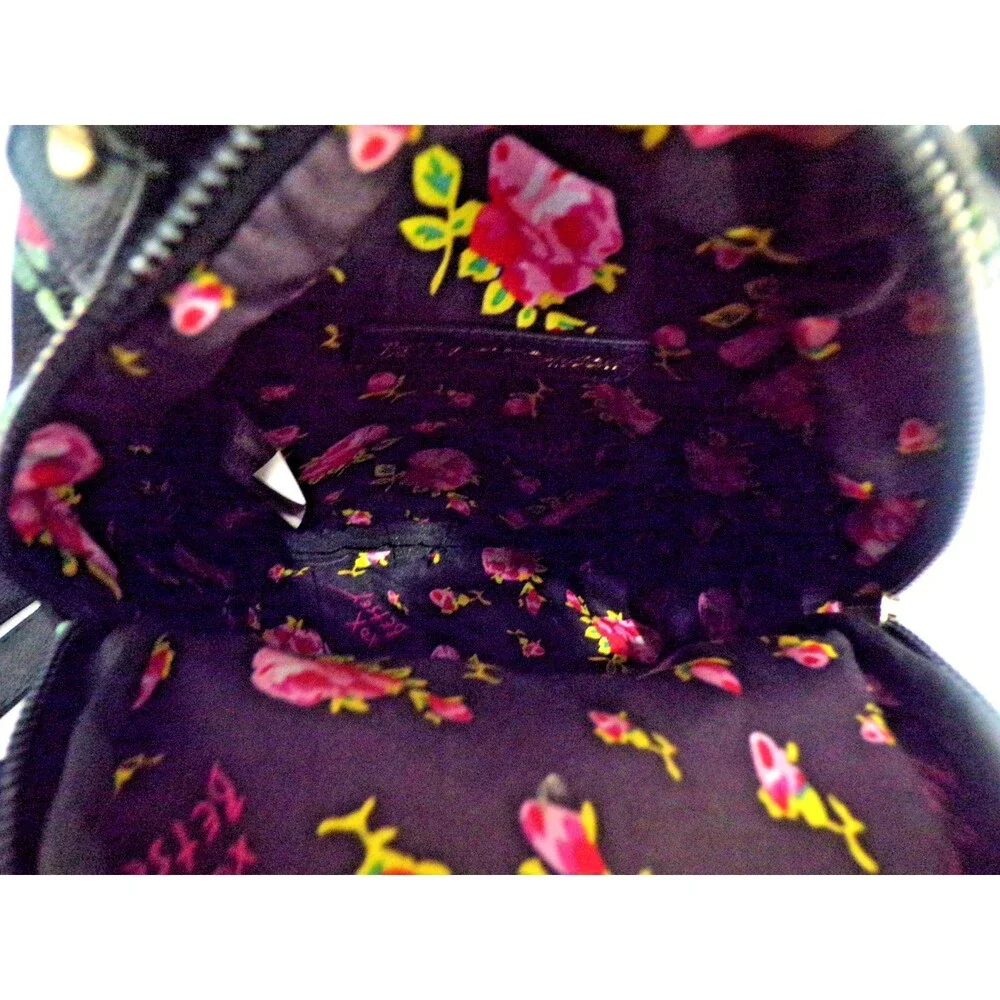 Betsey Johnson Girls Dog Face Mini Backpack Purse Black w/Roses Gold Heart Acct